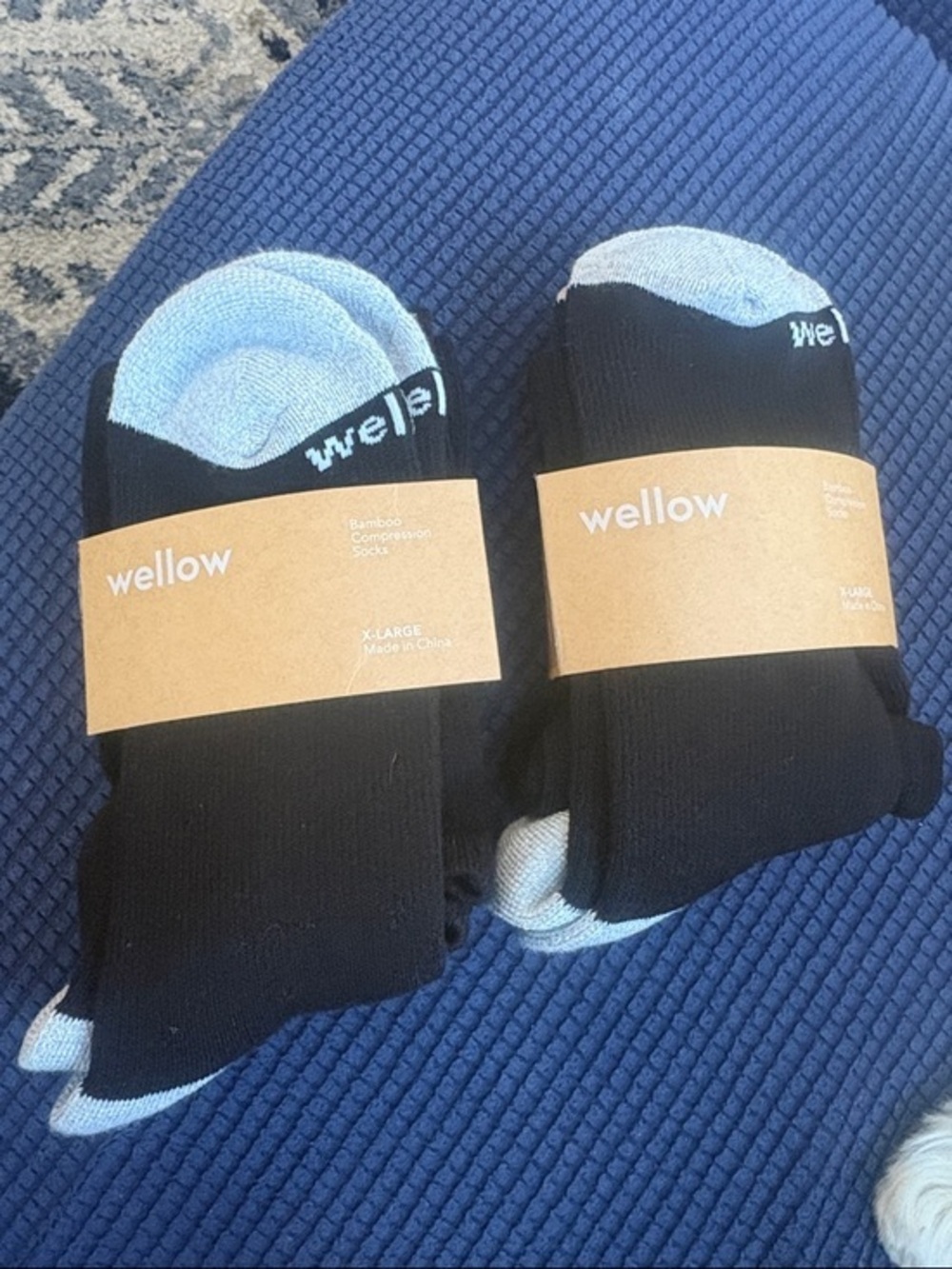 Wellow Black & Gray Bamboo Compression Socks - Men or Women XL 2 pairs